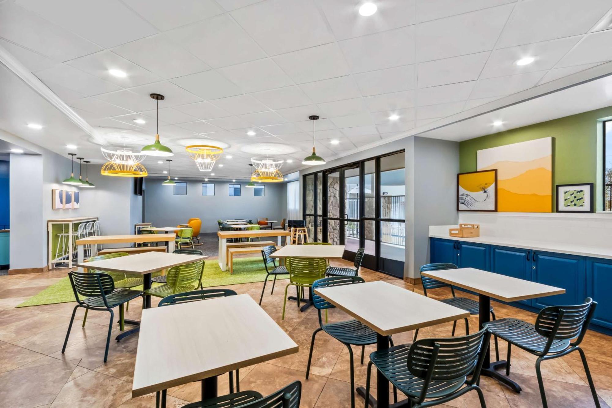 Spark By Hilton Phoenix East מסה מראה חיצוני תמונה